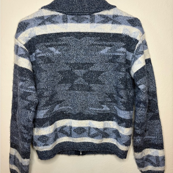 Lucky Brand Navy and Cream Knit Sweater - Picture 2 of 4